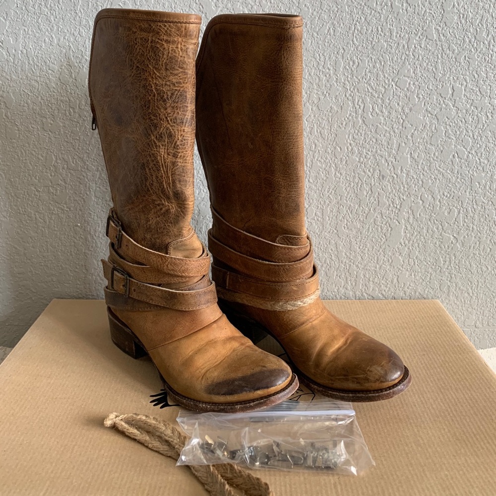 Freebird Drover Tan Size 7